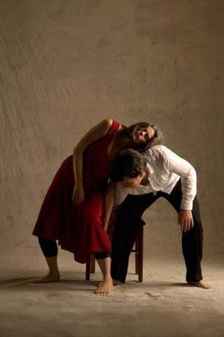 Louise Runyon and Tom Bell in Chairs: Unseated